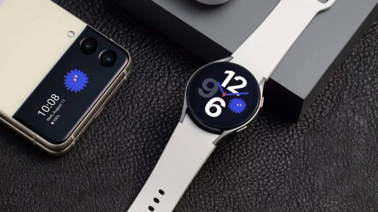 Samsung Watch 4 and phone